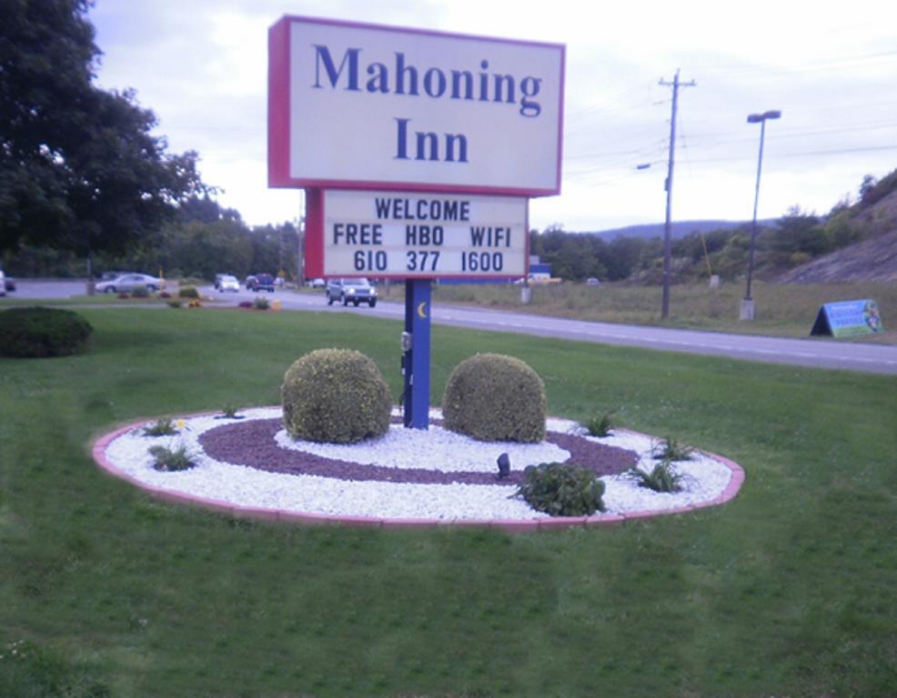 Mahoning Inn Lehighton Exterior foto